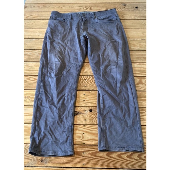 Izod Straight Leg Jeans Size 36x30 Men’s Gray - Picture 1 of 6